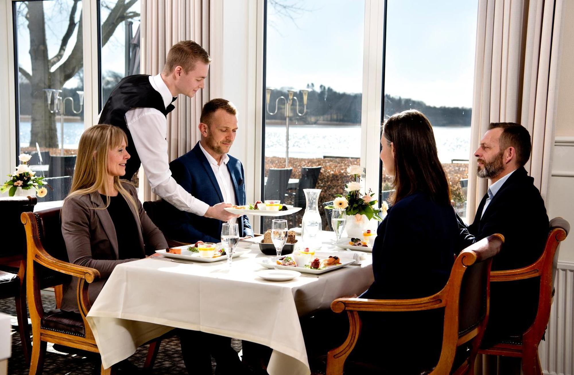 Golf Hotel Viborg Buitenkant foto